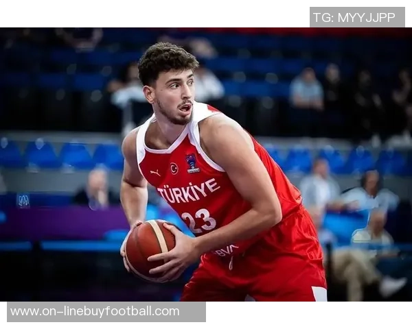 KD谈申京绝平三分出手信任球队每位球员的能力与决策