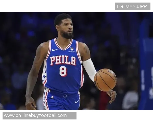 乔治外线表现不佳17投6中三分球命中率低迷但依然贡献14分7篮板4助攻4抢断